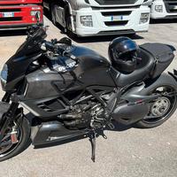 Ducati Diavel Carbon