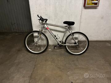 Mountainbike marca elios uomo 120€