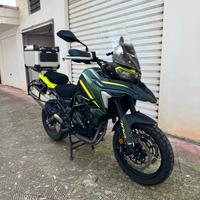 Benelli Trk 702 X