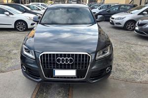 Audi Q5 2.0 TDI 190 CV S-LINE FULL NAVI CERCHI 19 
