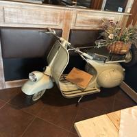 Piaggio Vespa 125 (VNL2/VNL3) - 1953