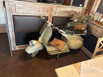 Piaggio Vespa 125 (VNL2/VNL3) - 1953