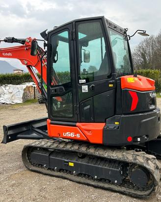 Escavatore KUBOTA U56-5 - Anno 2022 (53 ORE)