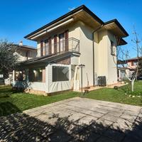 VILLA SINGOLA A COMAZZO