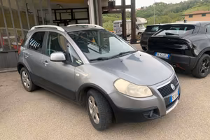 Fiat Sedici 4x4 inseribile tdi -2008- 230000 km ta