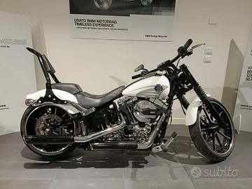 HARLEY DAVIDSON Softail 1690 Breakout Softail 1.7