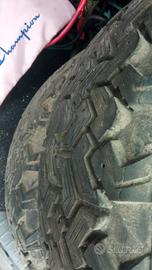 Due ruote invernali gomme+ cerchi da 13 e pneumati