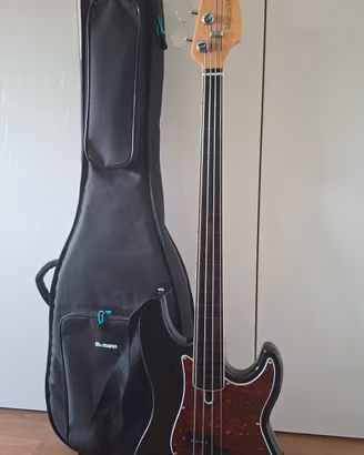 Basso Fretless Marcus Miller