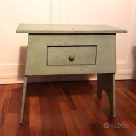 mobiletto tavolino vintage verde