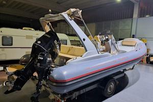 Gommone Mik700 + Suzuki 200 + Suzuki 20 + Carrello