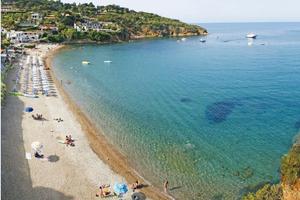 Elba monolocale a 30 metri dalla spiaggia