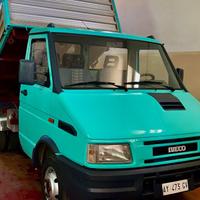 Iveco Daily 35.8 Ribaltabile Trilaterale km 189000