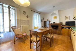 MULTILOCALE A BAJARDO