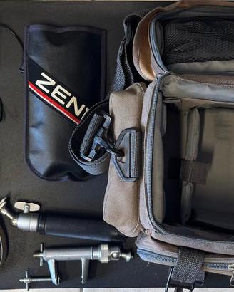 Lotto Zenit 12 con flash borsa e accessori