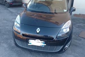  Renault  New Scenic 1.5 dCi dynamic