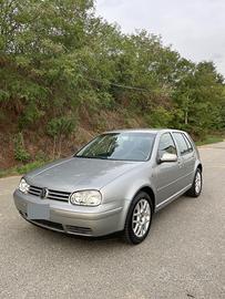 GOLF 4