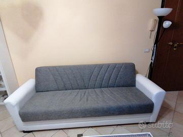 divano e tavolino