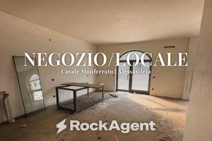 Immobile di 83 m² con 1 locale a Casale Monferrato