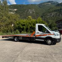 Ford Transit CARROATTREZZI trasporto veicoli pat.B