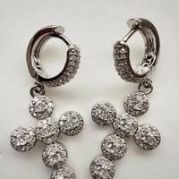 Orecchini "pendenti a croce" con strass