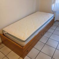 Letto singolo con rete