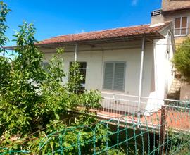 Casa indipendente due stanze ampia cucina e bagno