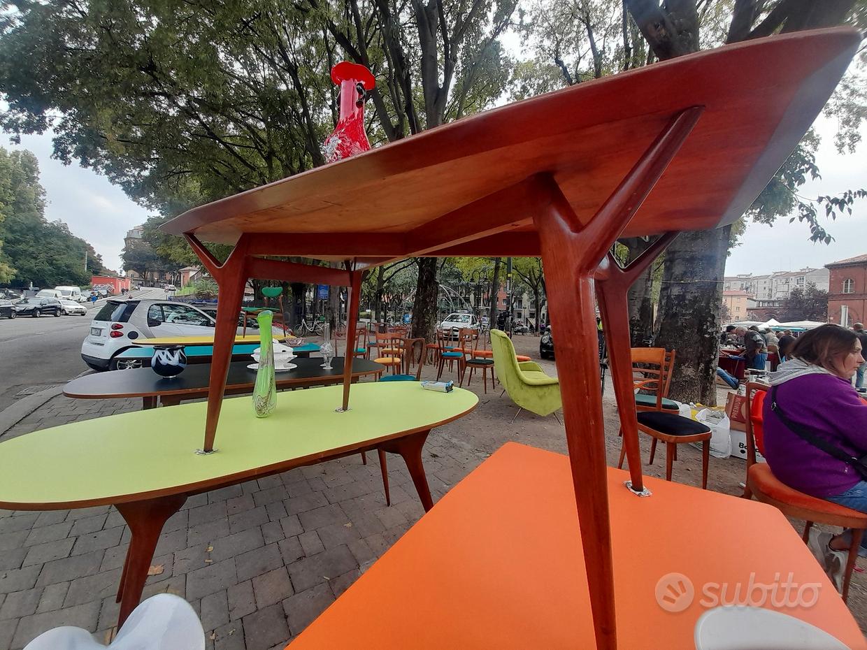 Ico Parisi Tavolo Vetro Rosso Tavolini Mid-Century Attribuiti A