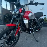 Ducati Scrambler Icon red