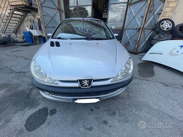 Ricambi Peugeot 206 1.4 HDi 70cv del 2005