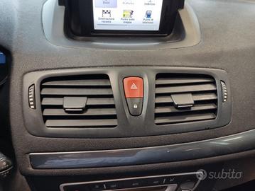 Bocchetta clima centrale RENAULT MEGANE del 2011