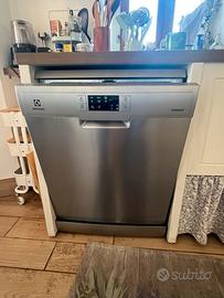 Lavastoviglie Electrolux ESF5545 LOX