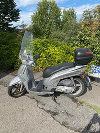 Kymco people s