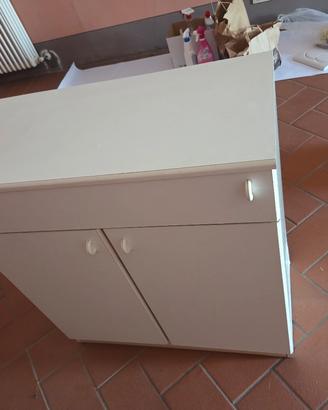Mobiletto Vintage bianco con cassetto e 2 ante