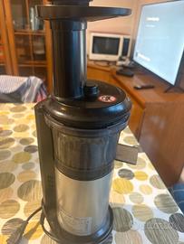 Estrattore di succo Panasonic MJ-L500 Slow Juicer