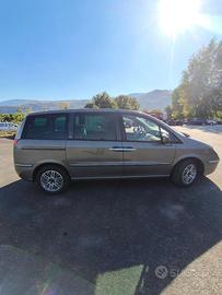 LANCIA  PEDRA 7 POSTI 2.2 DIESEL 2009  AFFIDABILE