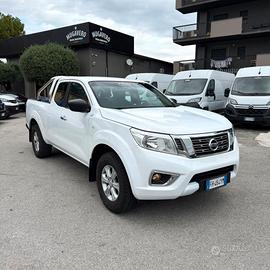 NISSAN NAVARA 2.3 DC 4WD PICK UP