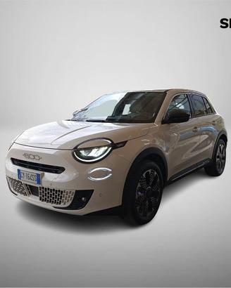 FIAT 600 Hybrid 100 CV DCT MHEV La Prima