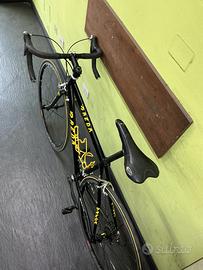 Bici da corsa in alluminio e carbonio 9x2 tg L