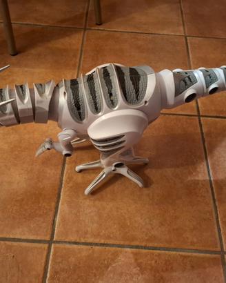 Dinosauro telecomandato
