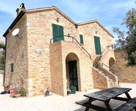 COSTA DEI TRABOCCHI | Casale su 2 livelli | Ampio