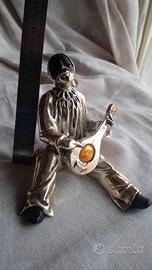 Pulcinella con mandolino