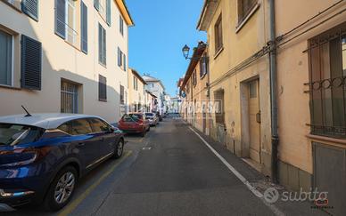 QUADRILOCALE PIANO TERRA CON INGRESSO INDIPENDENTE