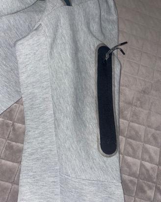 Tuta Nike tech