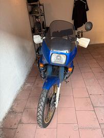 Honda XL 600 V Transalp con bauletto