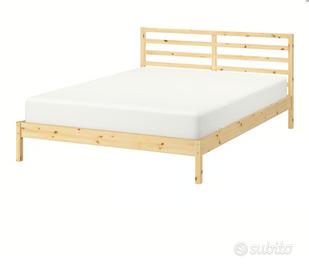Letto matrimoniale Ikea Tarva