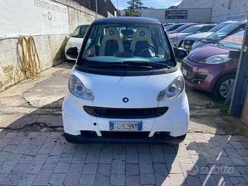 Smart ForTwo 800 coupé pure cdi