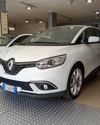 Renault Grand Scenic 7 POSTI