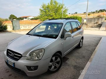 KIA CARENS 2007 Automatica Problemi Motore