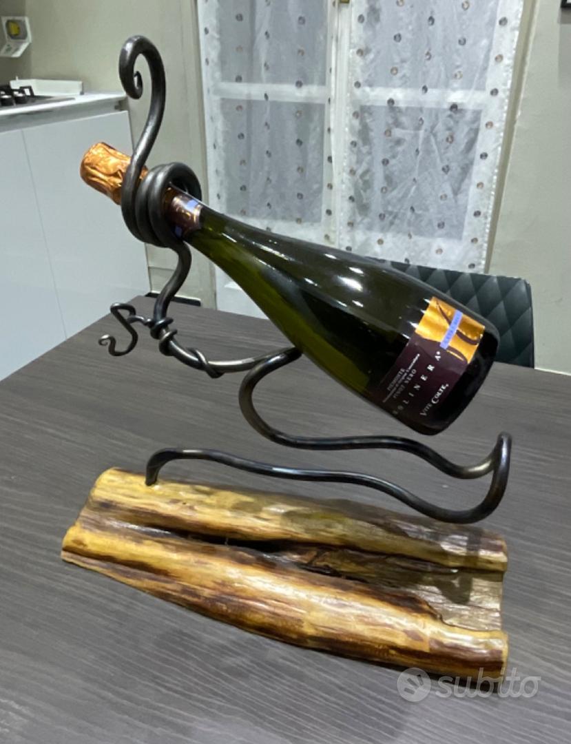 Porta Bottiglie di vino in legno/ferro artigianali - Arredamento e  Casalinghi In vendita a Torino