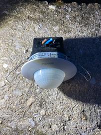 Rivelatore presenza ir per accensione luce